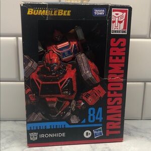 IRONHIDE Transformers Studio Series 84 Deluxe Class